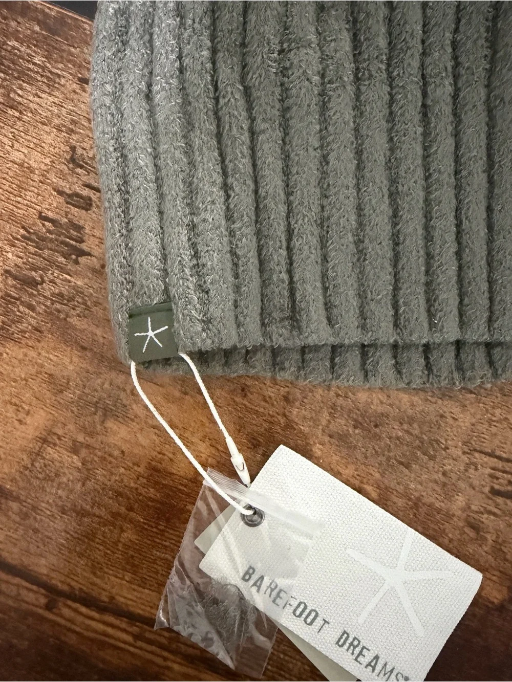 Barefoot Dreams Cozychic lite Ribbed Knit Beanie - in Olive branch